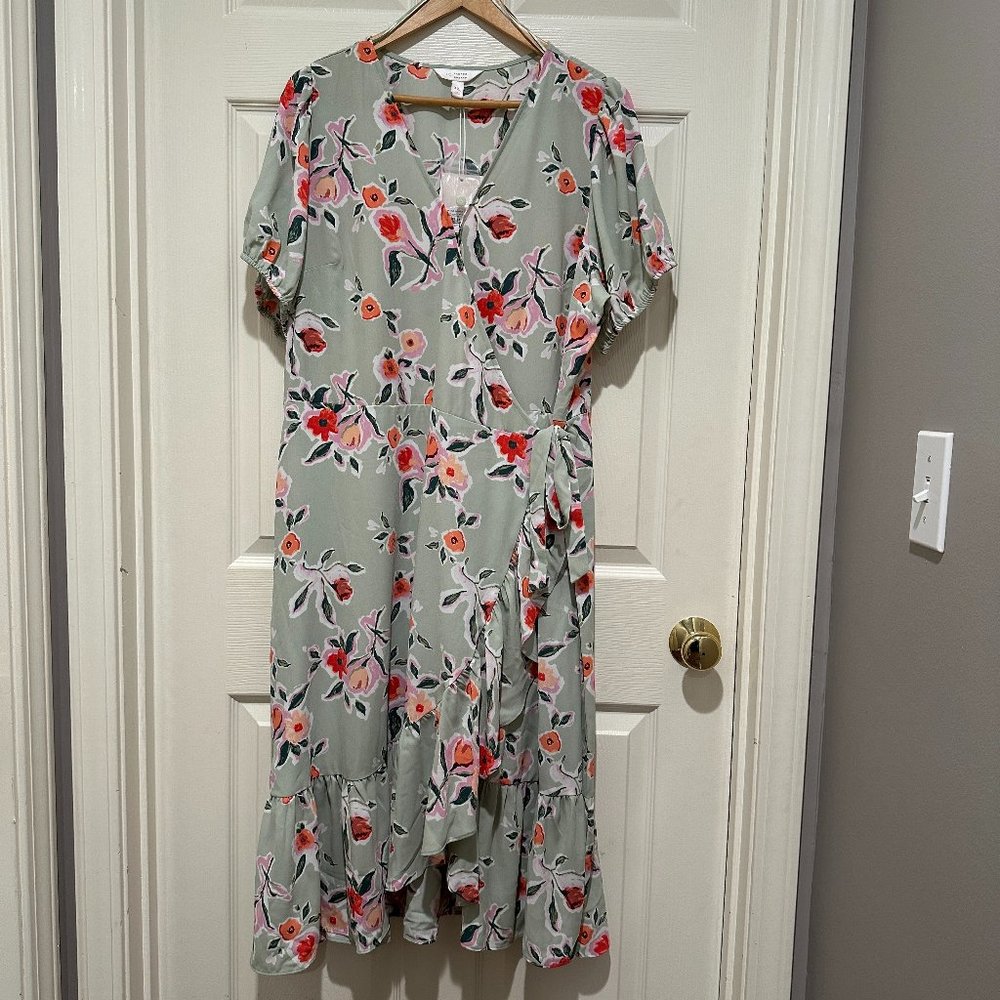 Lauren Conrad Floral Wrap Dress